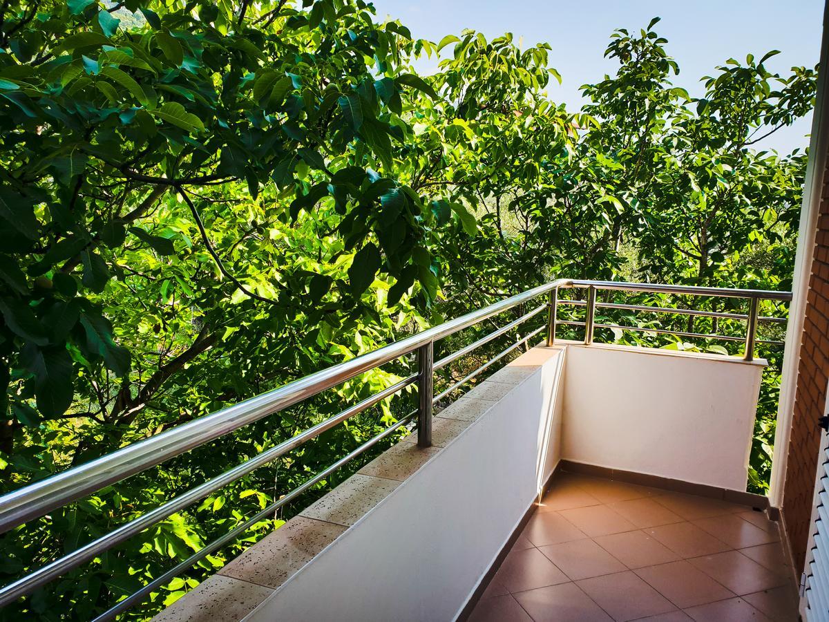 Lux Apartments Vlorë Exterior foto