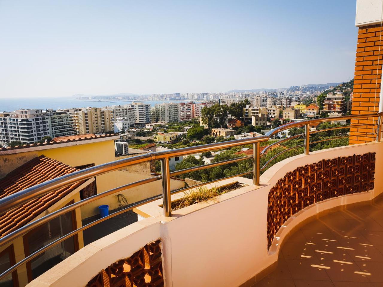 Lux Apartments Vlorë Exterior foto